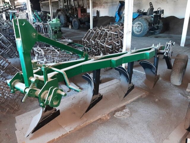 Зелений Бомет 4-25, об'ємом двигуна 0 л та пробігом 0 тис. км за 675 $, фото 1 на Automoto.ua