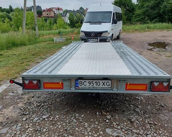 Серый Боро K4, объемом двигателя 0 л и пробегом 0 тыс. км за 6200 $, фото 1 на Automoto.ua