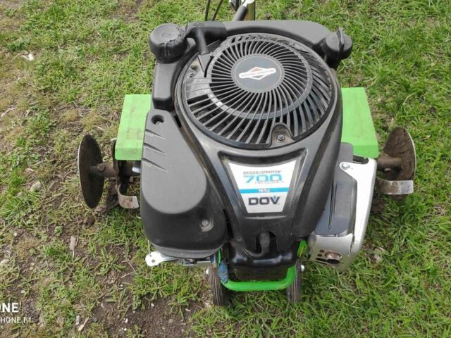 Зеленый Briggs & Stratton 700, объемом двигателя 1170 л и пробегом 20 тыс. км за 20000 $, фото 1 на Automoto.ua