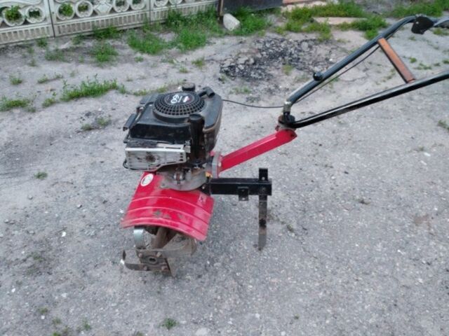 Красный Briggs & Stratton Quantum XM60, объемом двигателя 0 л и пробегом 10 тыс. км за 328 $, фото 1 на Automoto.ua