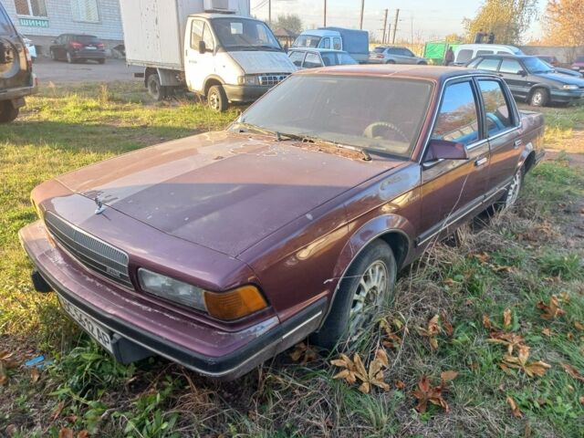 Червоний Бьюік Century, об'ємом двигуна 3.3 л та пробігом 250 тис. км за 2100 $, фото 1 на Automoto.ua