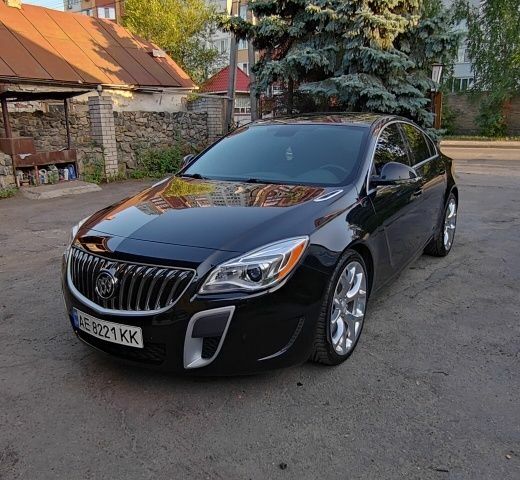 Черный Бьюик Регал, объемом двигателя 2 л и пробегом 113 тыс. км за 13000 $, фото 1 на Automoto.ua