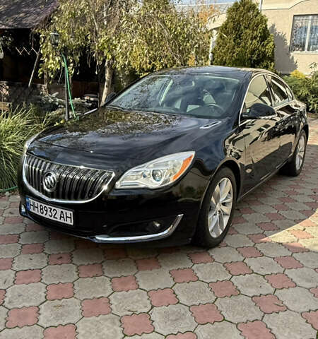 Черный Бьюик Регал, объемом двигателя 2 л и пробегом 123 тыс. км за 11999 $, фото 1 на Automoto.ua