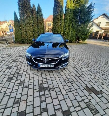 Черный Бьюик Регал, объемом двигателя 2 л и пробегом 117 тыс. км за 13000 $, фото 1 на Automoto.ua