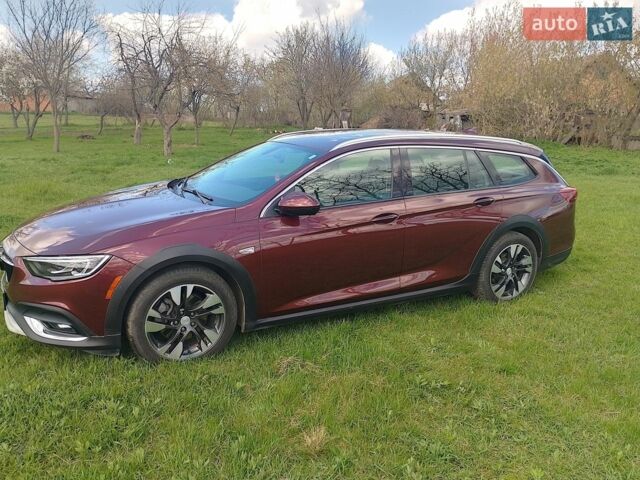 Червоний Бьюік Regal, об'ємом двигуна 2 л та пробігом 167 тис. км за 16200 $, фото 1 на Automoto.ua