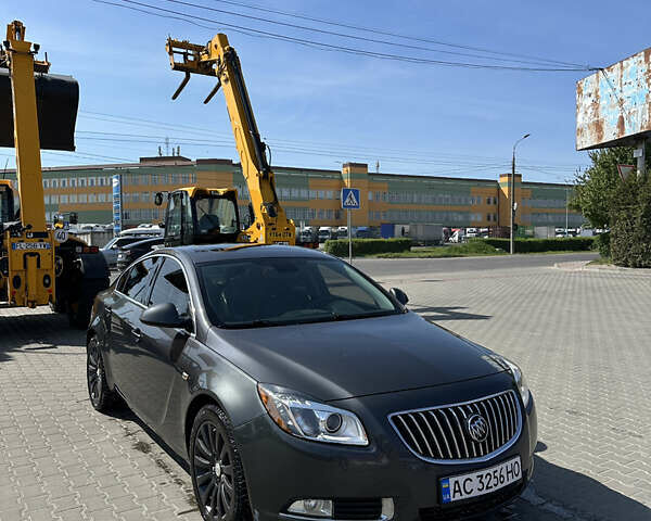 Серый Бьюик Регал, объемом двигателя 2 л и пробегом 192 тыс. км за 7999 $, фото 1 на Automoto.ua