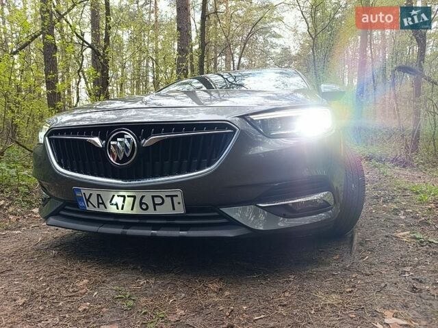 Серый Бьюик Регал, объемом двигателя 2 л и пробегом 109 тыс. км за 14900 $, фото 1 на Automoto.ua