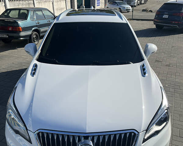 Белый Бьюик Envision, объемом двигателя 2 л и пробегом 127 тыс. км за 13999 $, фото 1 на Automoto.ua