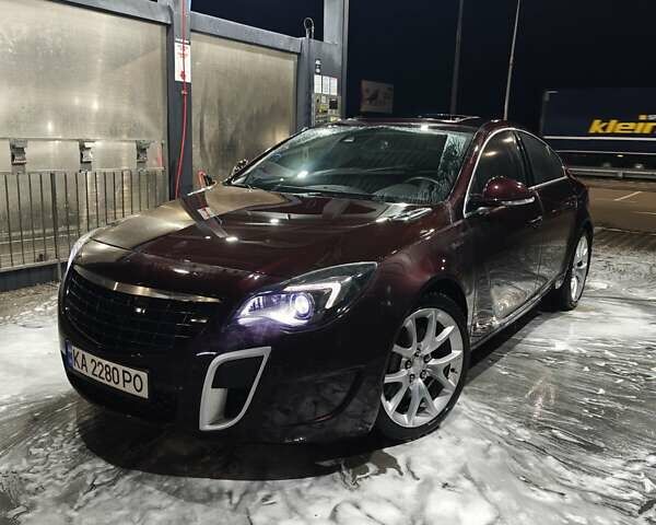 Красный Бьюик Regal GS, объемом двигателя 2 л и пробегом 75 тыс. км за 14499 $, фото 1 на Automoto.ua