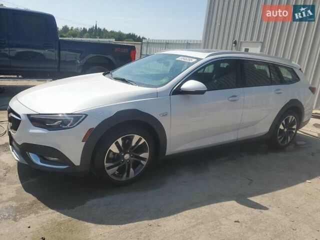 Білий Бьюік Regal TourX, об'ємом двигуна 2 л та пробігом 99 тис. км за 3000 $, фото 1 на Automoto.ua