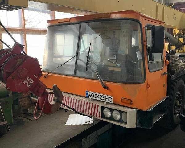 Оранжевый Бумар КЦ, объемом двигателя 11 л и пробегом 200 тыс. км за 34000 $, фото 1 на Automoto.ua