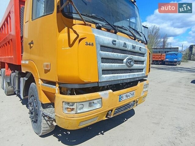 Желтый КАМК 3250, объемом двигателя 10.8 л и пробегом 400 тыс. км за 14000 $, фото 1 на Automoto.ua