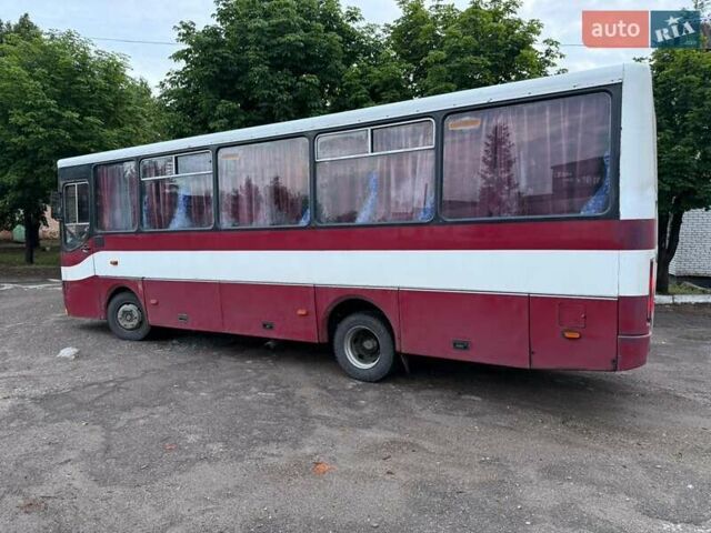 Красный ЧАЗ А081, объемом двигателя 4.58 л и пробегом 598 тыс. км за 13800 $, фото 1 на Automoto.ua