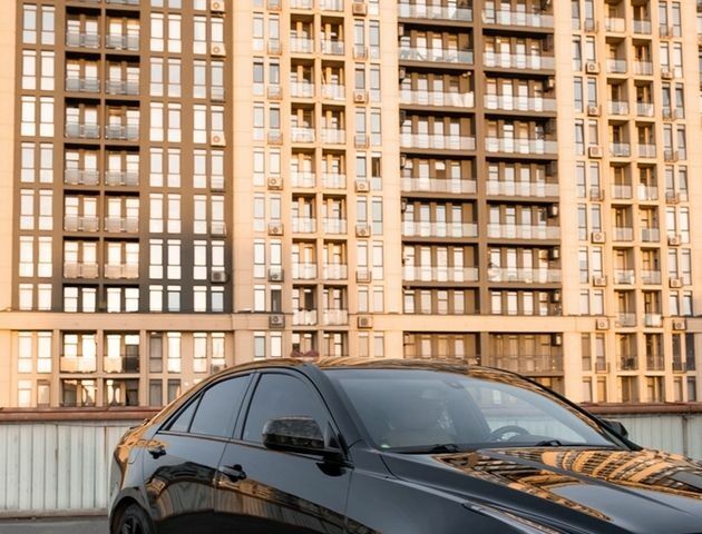 Черный Кадиллак АТС, объемом двигателя 2 л и пробегом 175 тыс. км за 9700 $, фото 1 на Automoto.ua