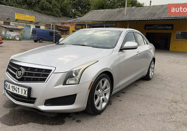 Серый Кадиллак АТС, объемом двигателя 2.5 л и пробегом 170 тыс. км за 9500 $, фото 1 на Automoto.ua
