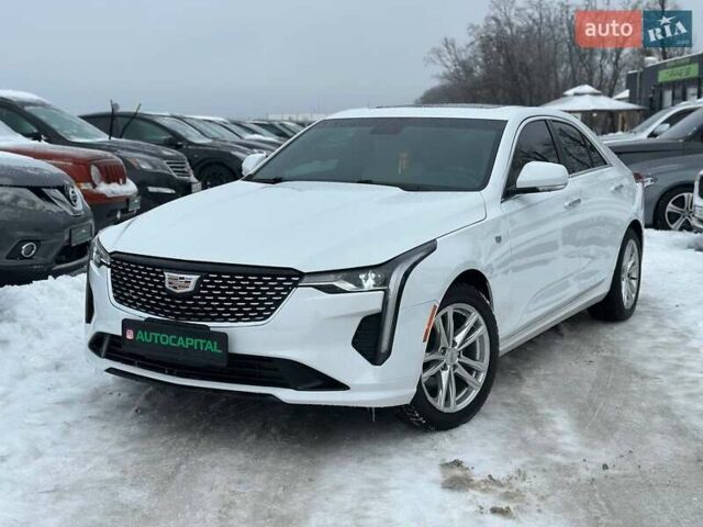 Белый Кадиллак CT4, объемом двигателя 2 л и пробегом 153 тыс. км за 18790 $, фото 1 на Automoto.ua