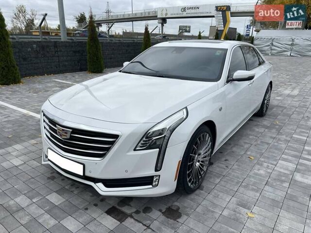 Белый Кадиллак CT6, объемом двигателя 3.6 л и пробегом 175 тыс. км за 22999 $, фото 1 на Automoto.ua