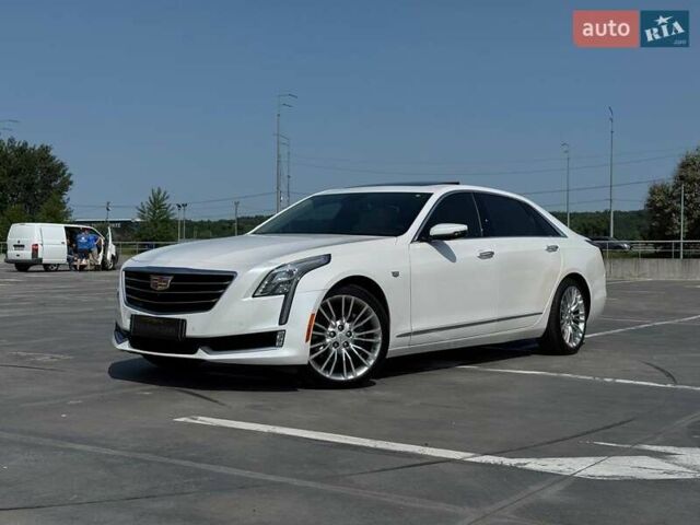 Білий Каділак CT6, об'ємом двигуна 3.64 л та пробігом 71 тис. км за 25990 $, фото 1 на Automoto.ua
