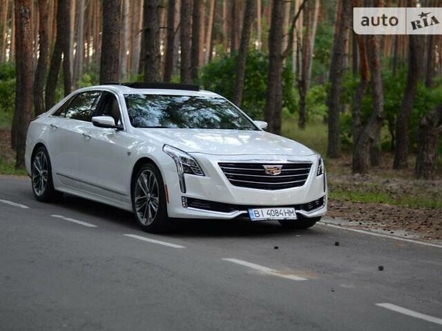 Белый Кадиллак CT6, объемом двигателя 3.6 л и пробегом 54 тыс. км за 48000 $, фото 1 на Automoto.ua