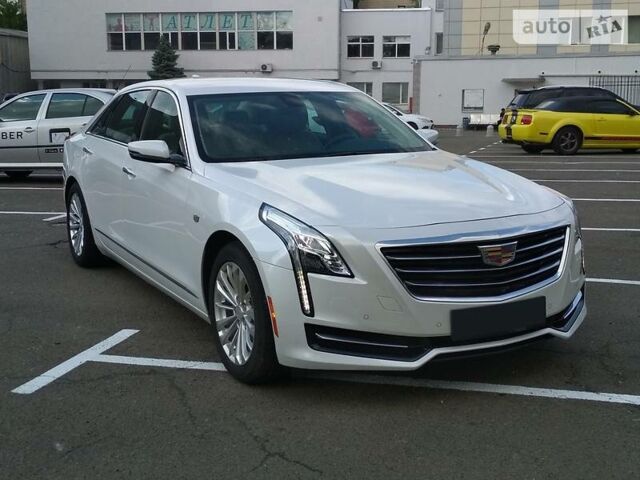 Белый Кадиллак CT6, объемом двигателя 2 л и пробегом 8 тыс. км за 55900 $, фото 1 на Automoto.ua