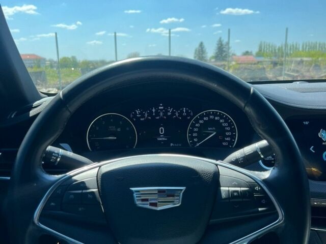 Черный Кадиллак CT6, объемом двигателя 3.6 л и пробегом 170 тыс. км за 20500 $, фото 1 на Automoto.ua