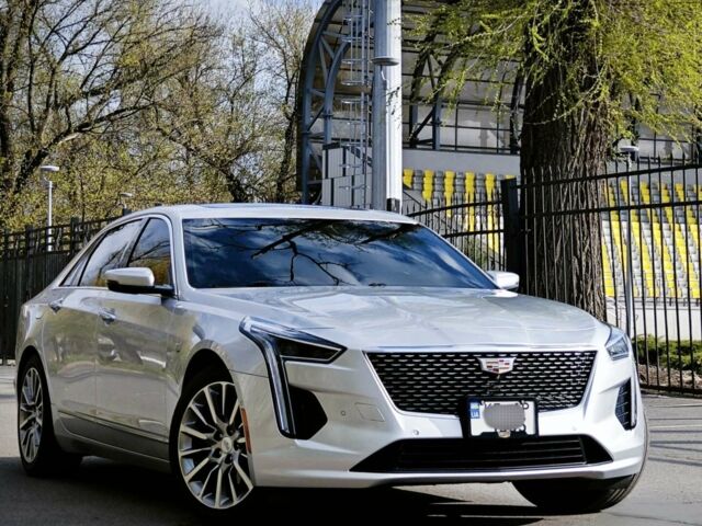 Сірий Каділак CT6, об'ємом двигуна 3.6 л та пробігом 165 тис. км за 29000 $, фото 1 на Automoto.ua