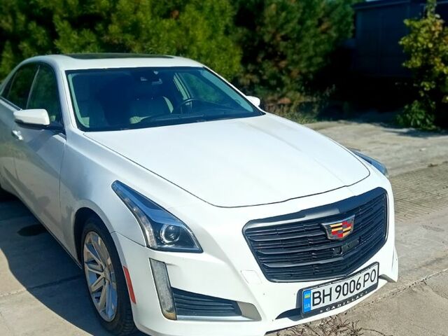 Белый Кадиллак СТС, объемом двигателя 3.6 л и пробегом 161 тыс. км за 16250 $, фото 1 на Automoto.ua