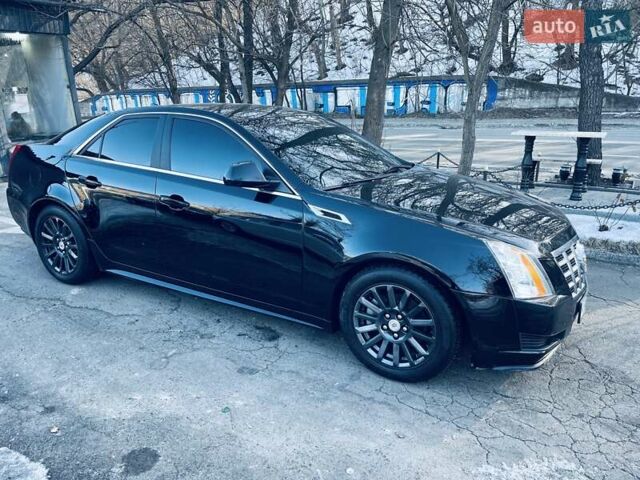 Чорний Каділак CTS, об'ємом двигуна 3 л та пробігом 240 тис. км за 8800 $, фото 1 на Automoto.ua