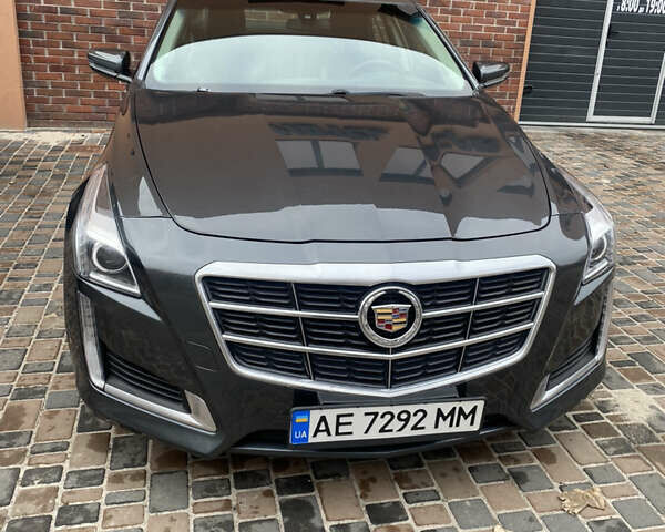 Сірий Каділак CTS, об'ємом двигуна 2 л та пробігом 140 тис. км за 15000 $, фото 1 на Automoto.ua