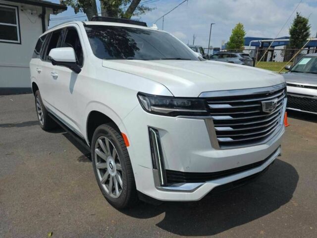 Білий Каділак Ескалейд, об'ємом двигуна 0 л та пробігом 46 тис. км за 77600 $, фото 1 на Automoto.ua