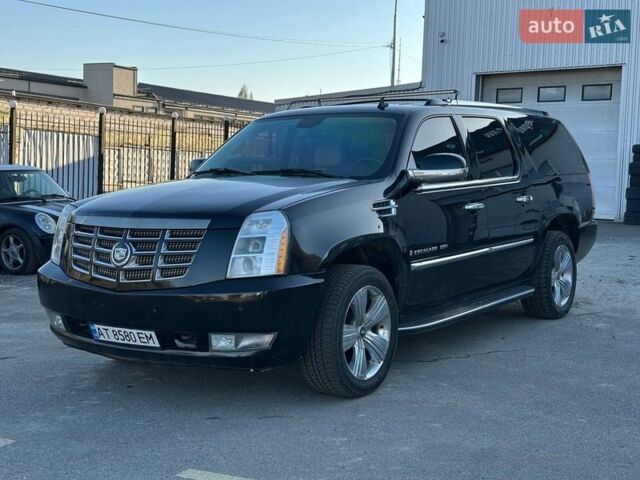 Черный Кадиллак Эскалейд, объемом двигателя 6.2 л и пробегом 280 тыс. км за 8000 $, фото 1 на Automoto.ua