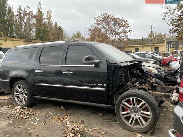 Черный Кадиллак Эскалейд, объемом двигателя 6.2 л и пробегом 167 тыс. км за 11000 $, фото 1 на Automoto.ua