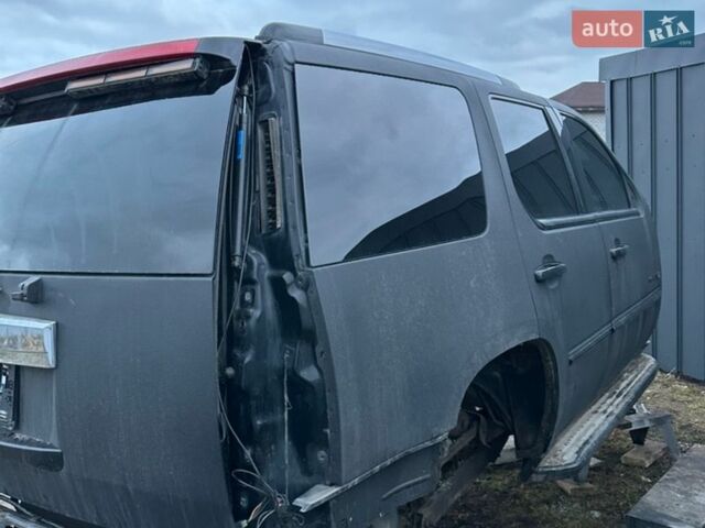 Каділак Ескалейд, об'ємом двигуна 6.2 л та пробігом 355 тис. км за 2800 $, фото 1 на Automoto.ua