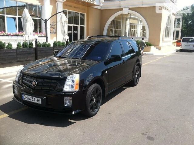 Каділак SRX, об'ємом двигуна 4.6 л та пробігом 130 тис. км за 15200 $, фото 1 на Automoto.ua