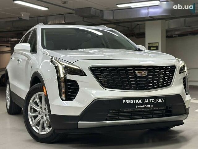 Кадиллак XT4, объемом двигателя 2 л и пробегом 105 тыс. км за 22500 $, фото 1 на Automoto.ua