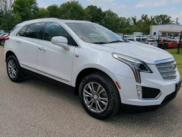 Білий Каділак XT5, об'ємом двигуна 2 л та пробігом 50 тис. км за 6200 $, фото 1 на Automoto.ua