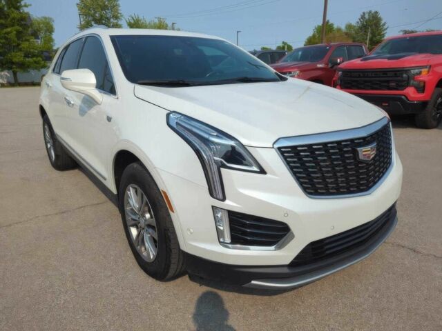 Белый Кадиллак XT5, объемом двигателя 3.6 л и пробегом 28 тыс. км за 7100 $, фото 1 на Automoto.ua