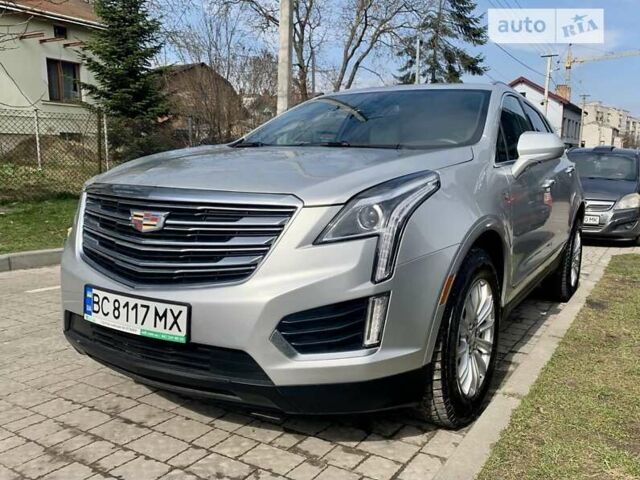 Серый Кадиллак XT5, объемом двигателя 3.6 л и пробегом 37 тыс. км за 26150 $, фото 1 на Automoto.ua