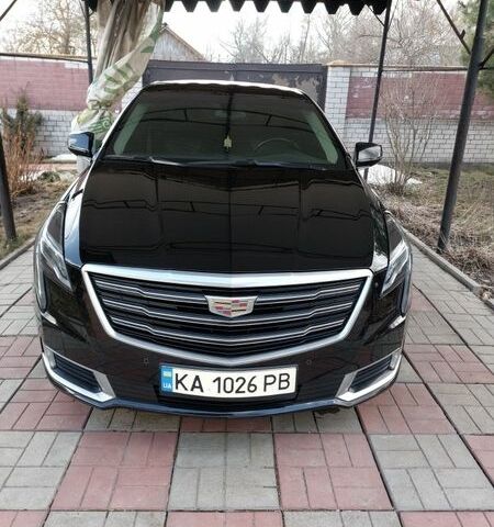 Чорний Каділак ХТС, об'ємом двигуна 3.6 л та пробігом 123 тис. км за 20000 $, фото 1 на Automoto.ua