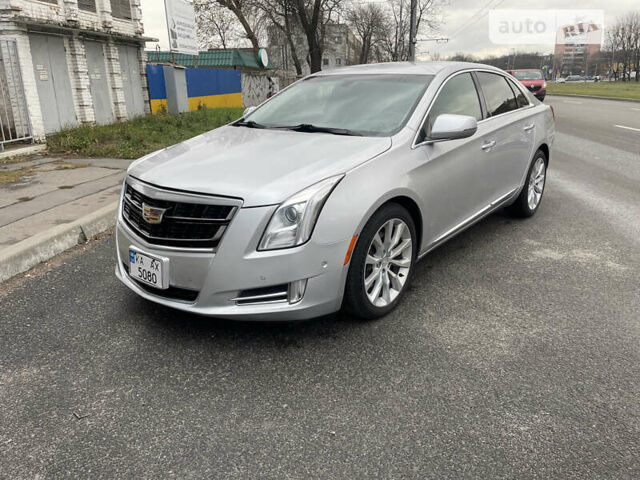 Сірий Каділак ХТС, об'ємом двигуна 3.56 л та пробігом 125 тис. км за 15500 $, фото 1 на Automoto.ua