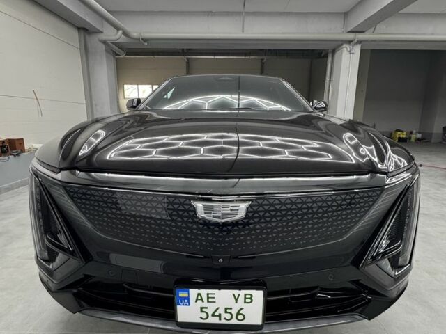 Черный Кадиллак Lyriq, объемом двигателя 0 л и пробегом 15 тыс. км за 1130 $, фото 1 на Automoto.ua