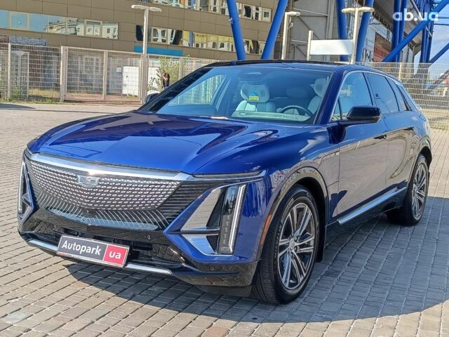 Синий Кадиллак Lyriq, объемом двигателя 0 л и пробегом 25 тыс. км за 46440 $, фото 1 на Automoto.ua