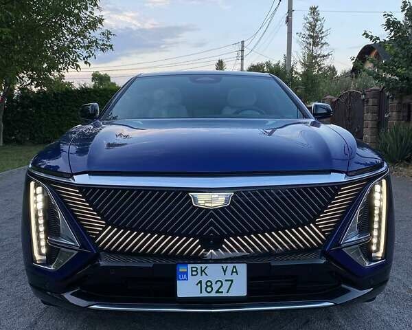 Синій Каділак Lyriq, об'ємом двигуна 0 л та пробігом 22 тис. км за 39000 $, фото 1 на Automoto.ua