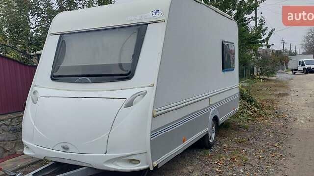 Белый Каравелла Ambiance, объемом двигателя 0 л и пробегом 1 тыс. км за 9999 $, фото 1 на Automoto.ua