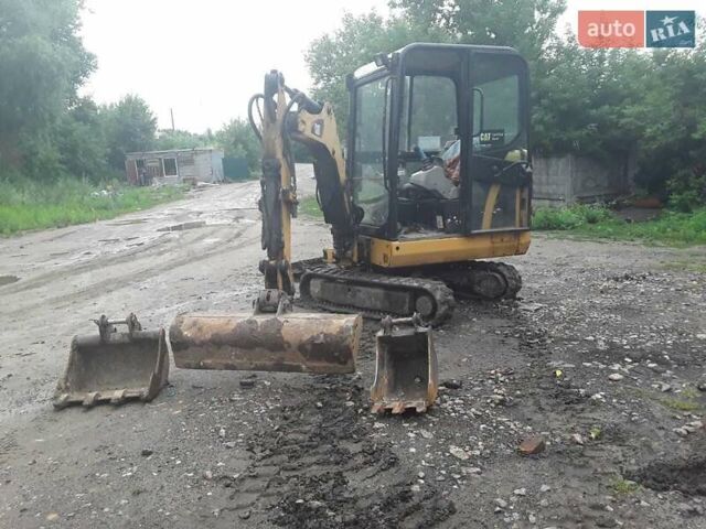 Желтый Катерпиллер 301.8, объемом двигателя 0 л и пробегом 4 тыс. км за 17600 $, фото 1 на Automoto.ua
