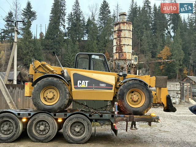 Желтый Катерпиллер ТХ, объемом двигателя 4.4 л и пробегом 95 тыс. км за 32000 $, фото 1 на Automoto.ua