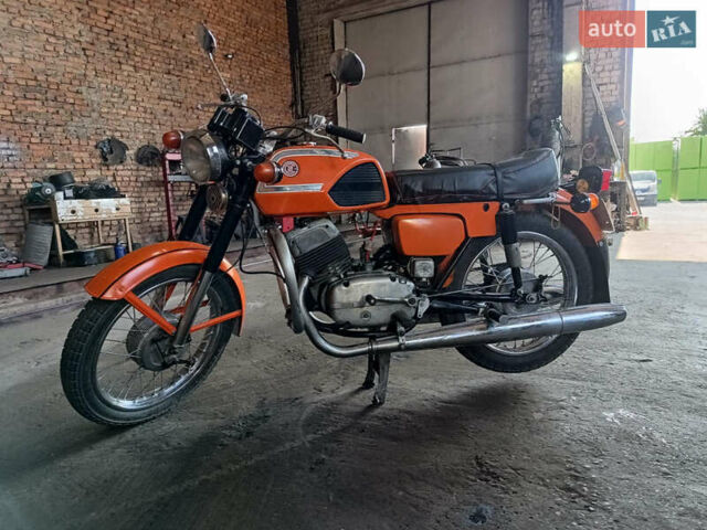 Оранжевый Чезет 472.3, объемом двигателя 0.35 л и пробегом 17 тыс. км за 1100 $, фото 1 на Automoto.ua