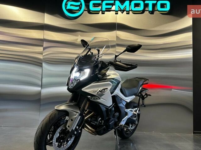 купити нове авто СФ мото 700MT 2025 року від офіційного дилера Вояж Motorsports СФ мото фото