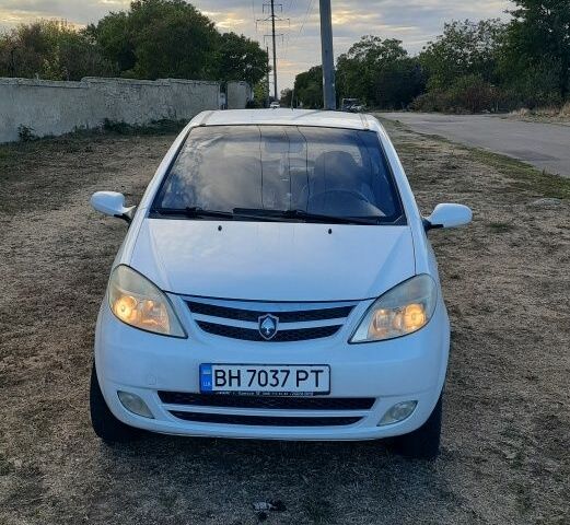 Белый Чана Бенни, объемом двигателя 1.3 л и пробегом 87 тыс. км за 1500 $, фото 1 на Automoto.ua