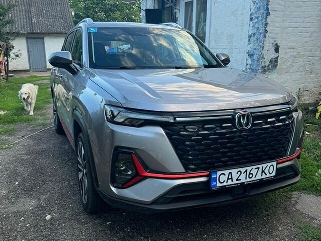 Серый Чанган CS 35 Plus, объемом двигателя 1.39 л и пробегом 8 тыс. км за 17000 $, фото 1 на Automoto.ua